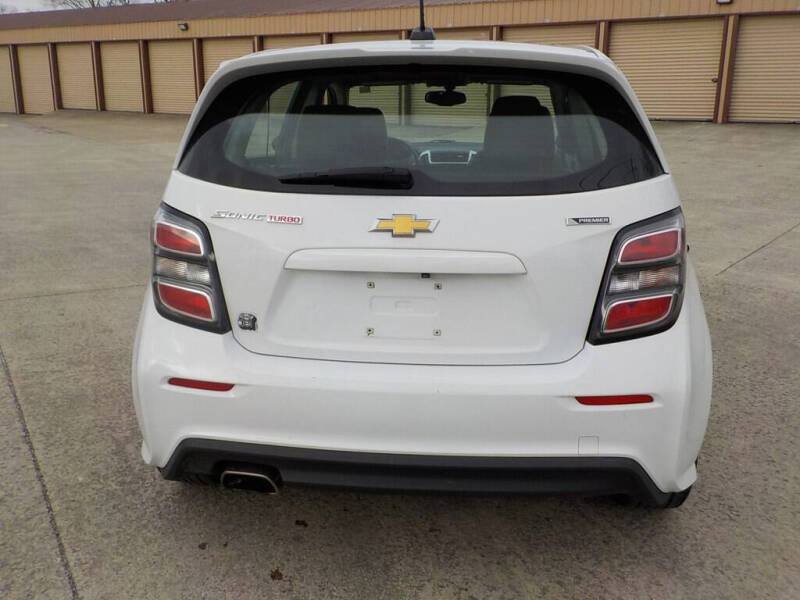 2017 Chevrolet Sonic Premier Auto