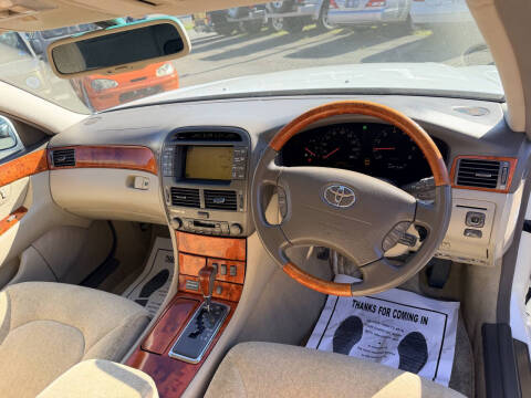 2000 Toyota Celsior