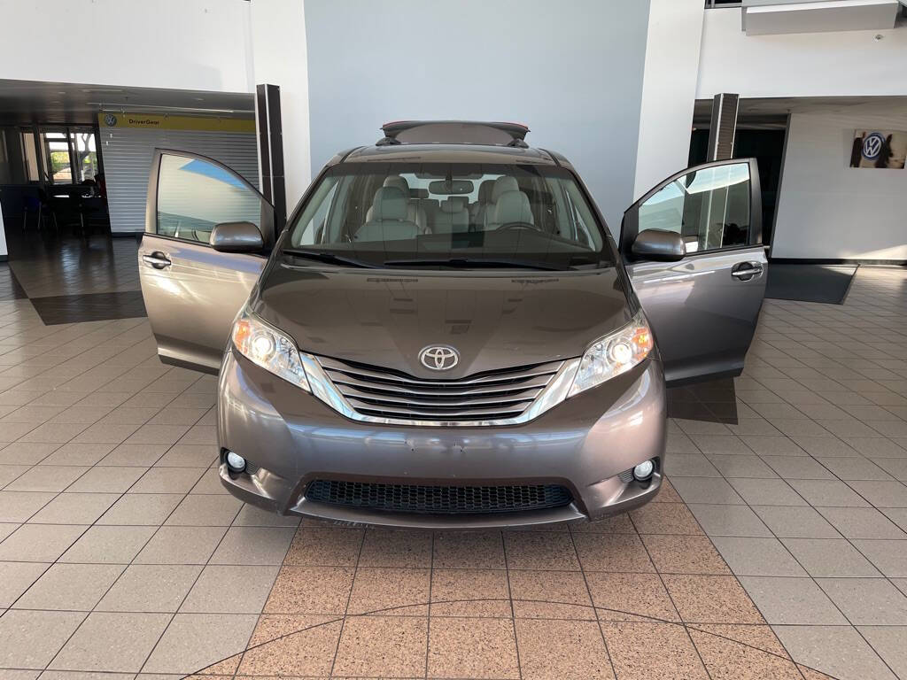 2017 Toyota Sienna for sale at Auto Haus Imports in Grand Prairie, TX