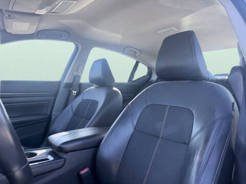 2022 Nissan Altima 2.5 SR