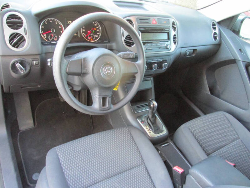 2011 Volkswagen Tiguan S