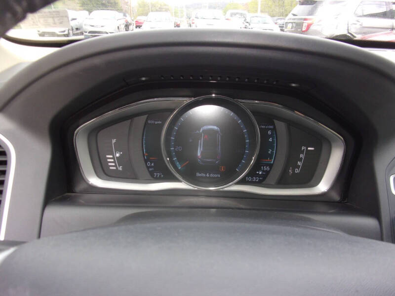 2016 Volvo XC60 T5 Premier