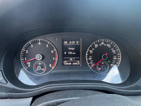 2012 Volkswagen Passat SE PZEV