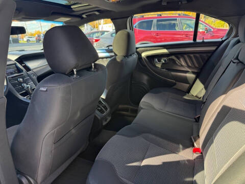 2013 Ford Taurus SEL