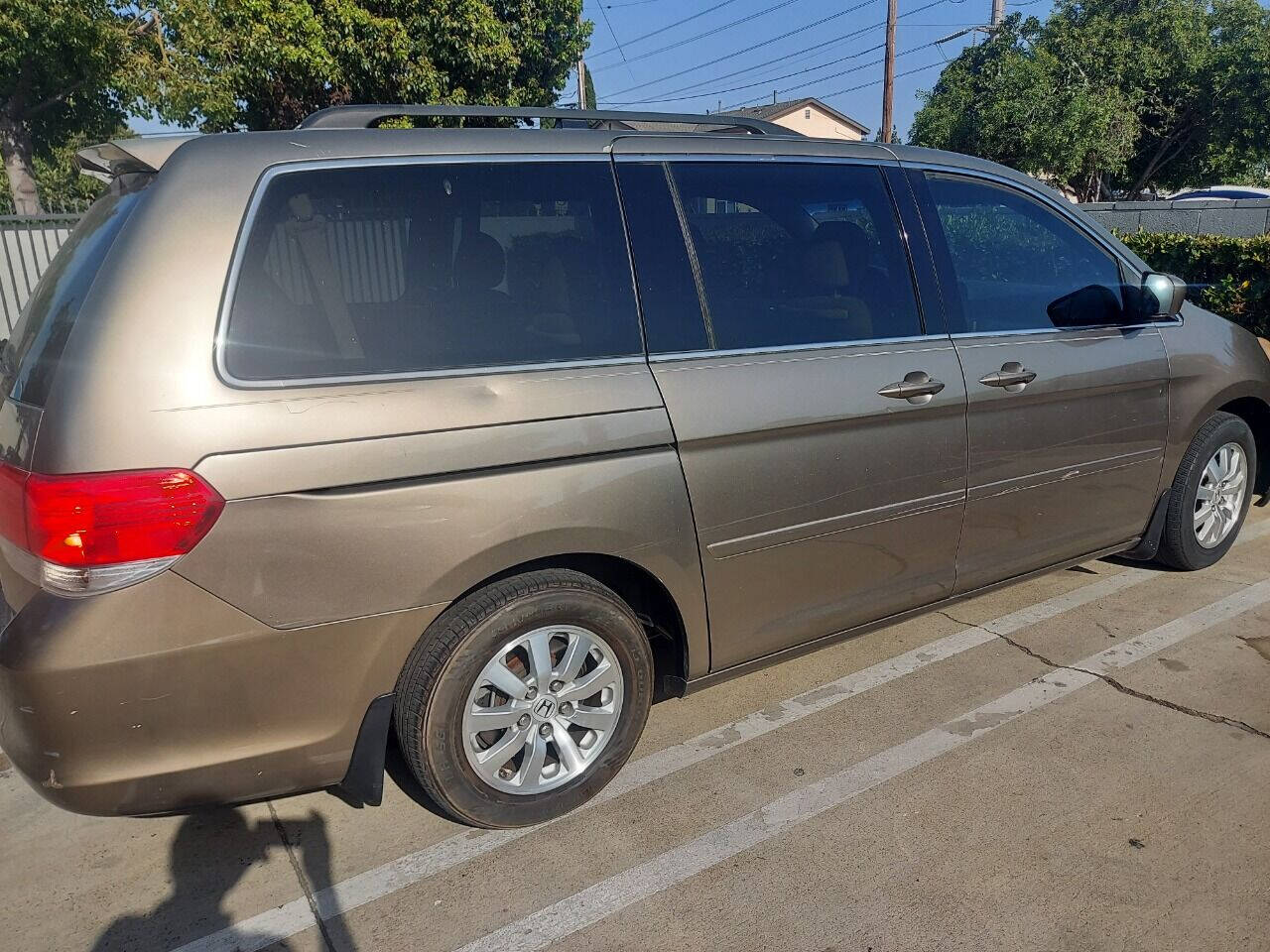 2009 Honda Odyssey for sale at GREEN AUTOMOTIVE, LLC in Costa Mesa, CA