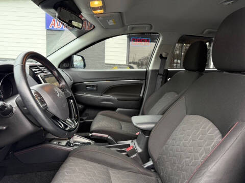 2022 Mitsubishi Outlander Sport LE