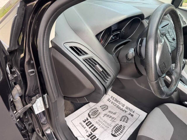 2012 Ford Focus SE