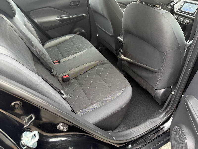 2019 Nissan Kicks SV