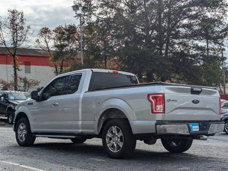 2015 Ford F-150 XLT photo 6