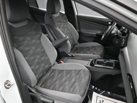 2022 Volkswagen ID.4 Pro