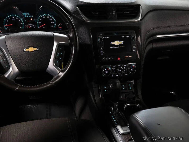 2017 Chevrolet Traverse LT