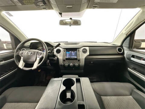 2017 Toyota Tundra SR5