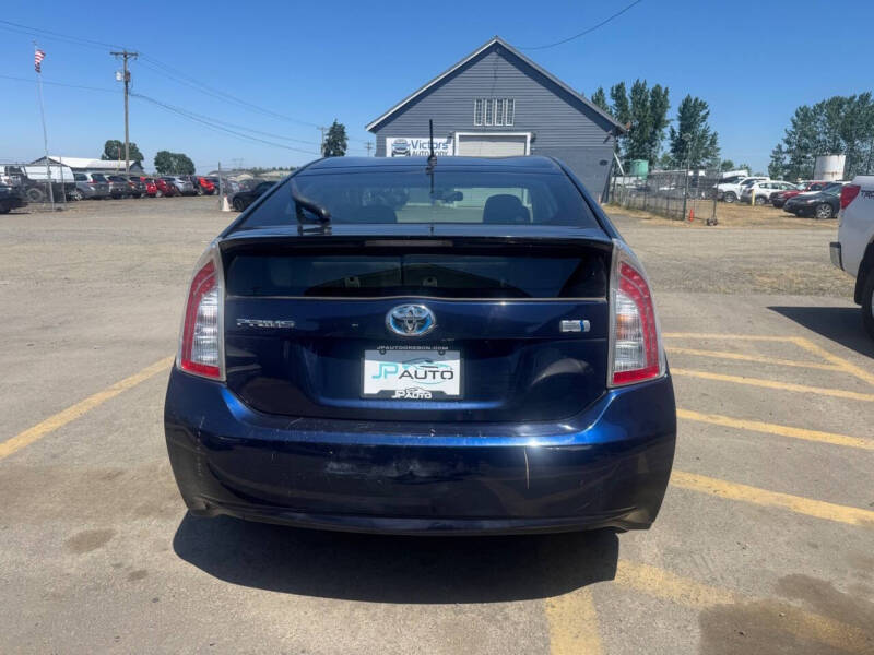 2013 Toyota Prius Two