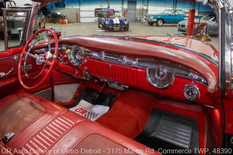 1955 Oldsmobile 98 Starfire