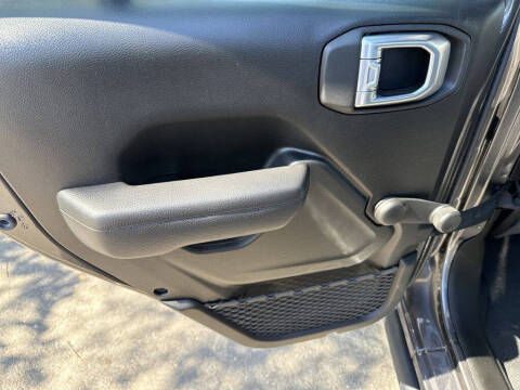 2024 Jeep Gladiator Sport