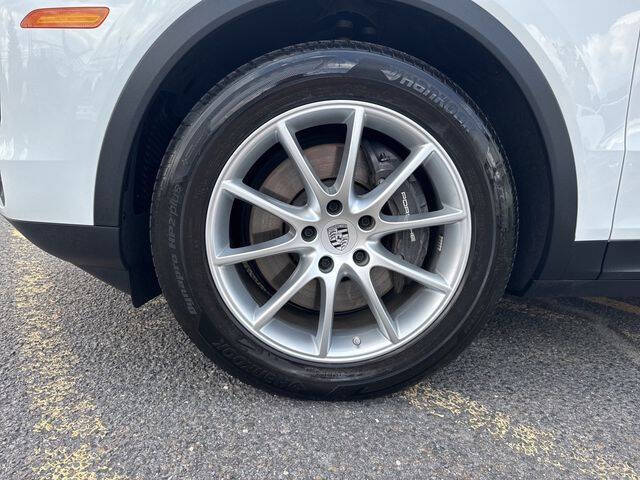 2024 Porsche Cayenne