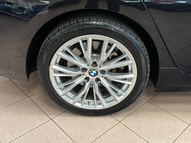 2024 BMW 3 Series 330i xDrive