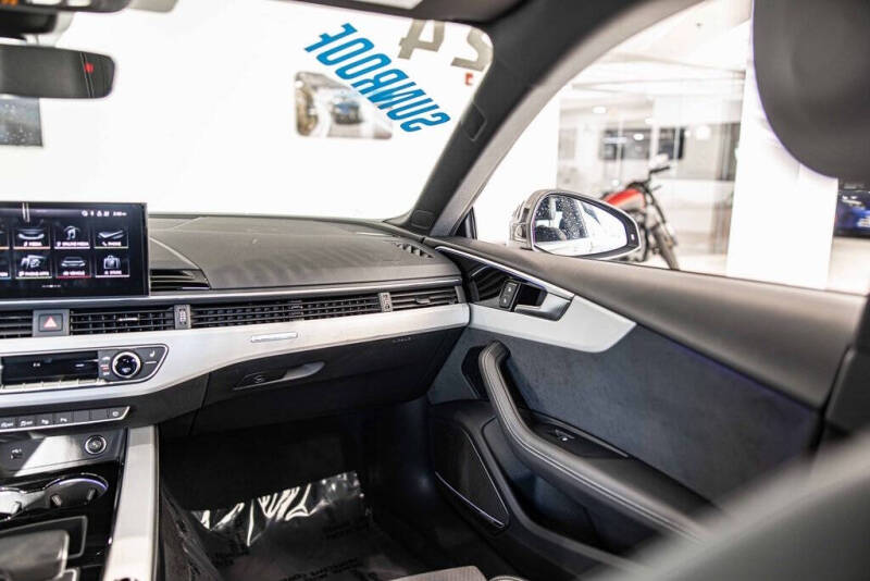 2024 Audi A5 Sportback quattro S line Prestige 45 TFSI