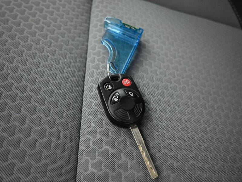 2017 Ford C-MAX Hybrid SE