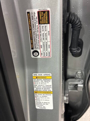 2025 Mitsubishi Outlander ES