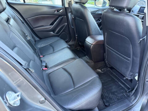 2018 Mazda MAZDA3 Grand Touring