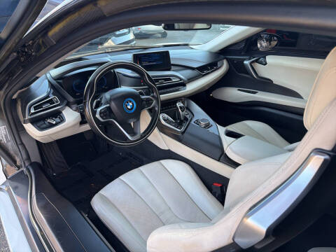 2015 BMW i8