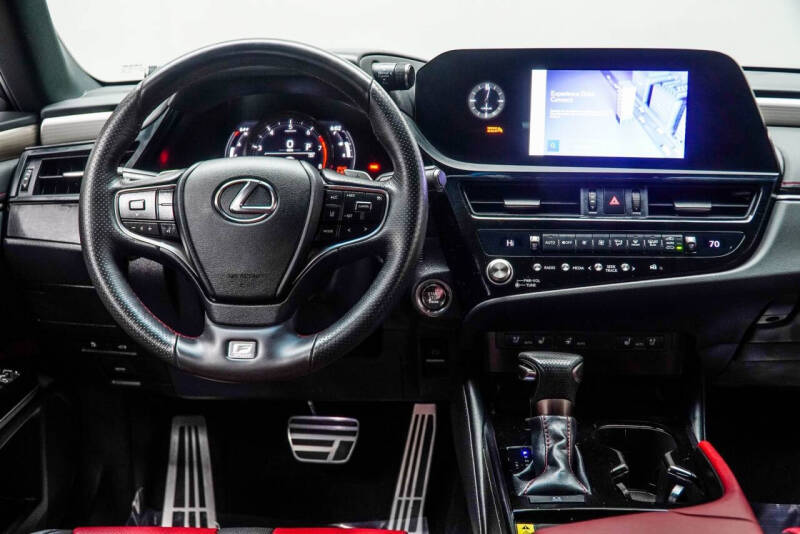 2024 Lexus ES 350 F SPORT Handling