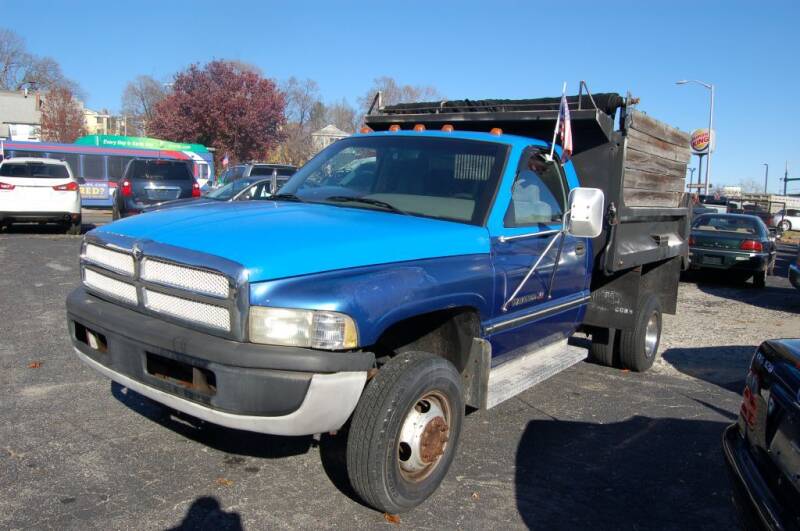 1996 Dodge Ram Chassis 3500 for sale at Park Ave Auto Inc. in Worcester MA