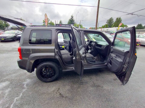 2016 Jeep Patriot Sport SE