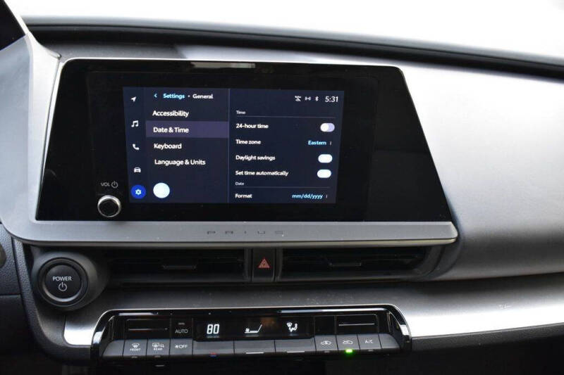 2023 Toyota Prius LE