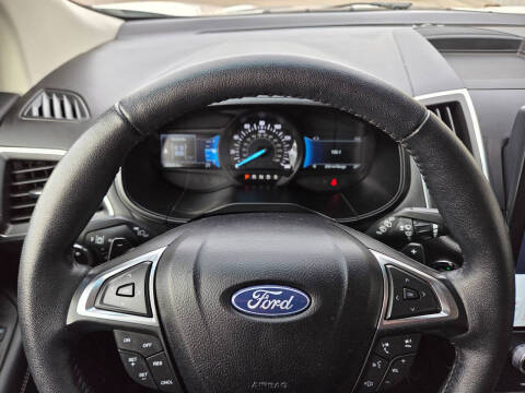 2023 Ford Edge Titanium