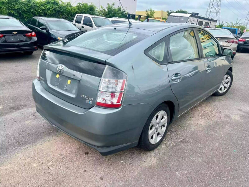 2005 Toyota Prius