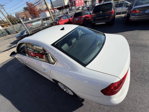 2016 Volkswagen Passat 1.8T SE