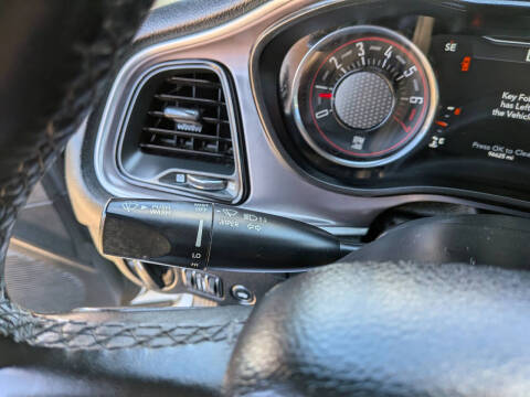 2019 Dodge Challenger SXT