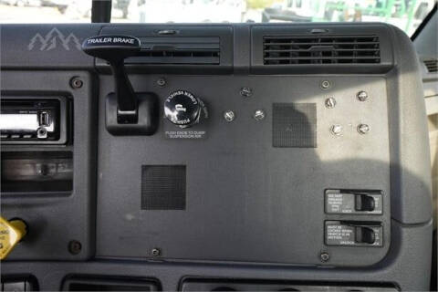 2015 Freightliner Cascadia