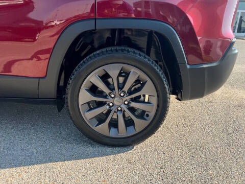 2021 Jeep Cherokee 80th Anniversary Edition