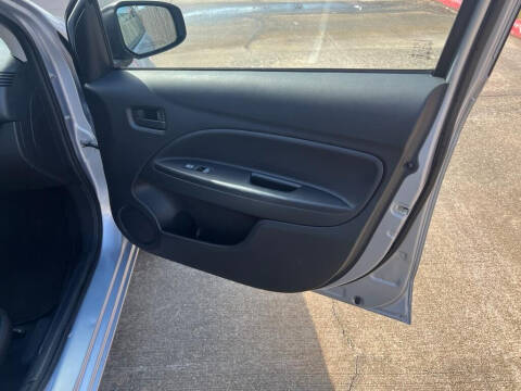 2017 Mitsubishi Mirage G4 ES