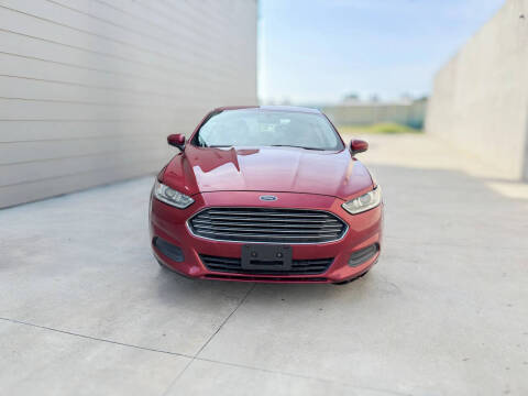 2014 Ford Fusion S