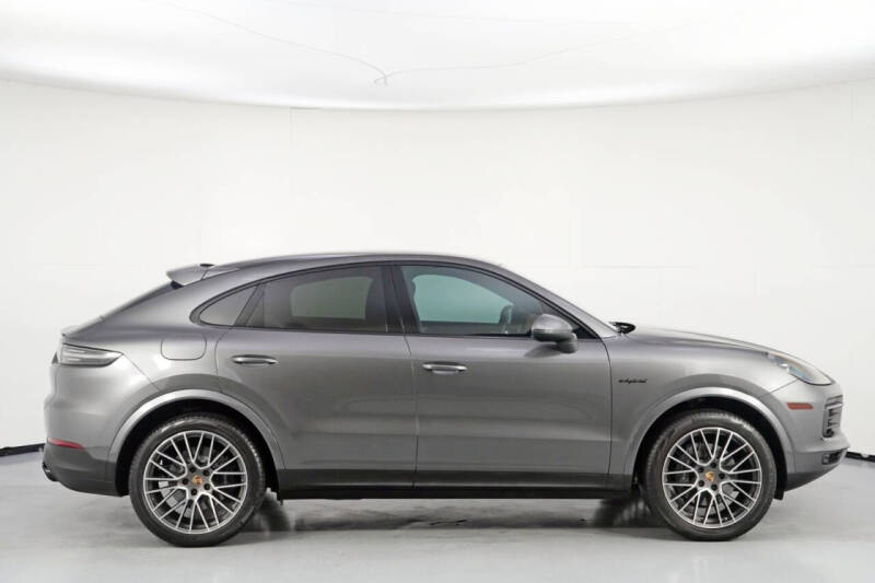 2023 Porsche Cayenne
