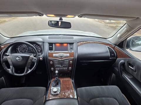 2017 Nissan Armada Platinum