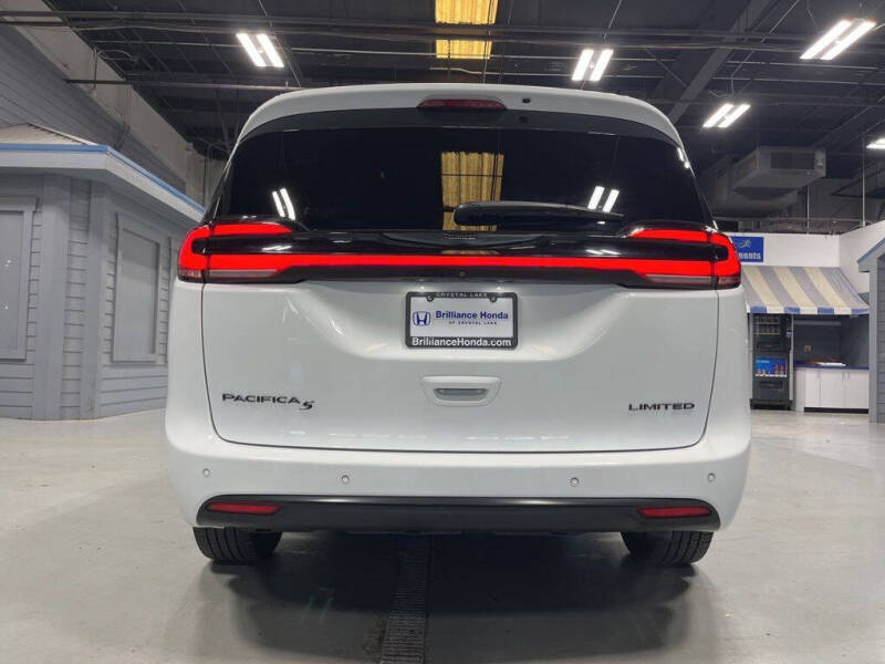 2022 Chrysler Pacifica Limited