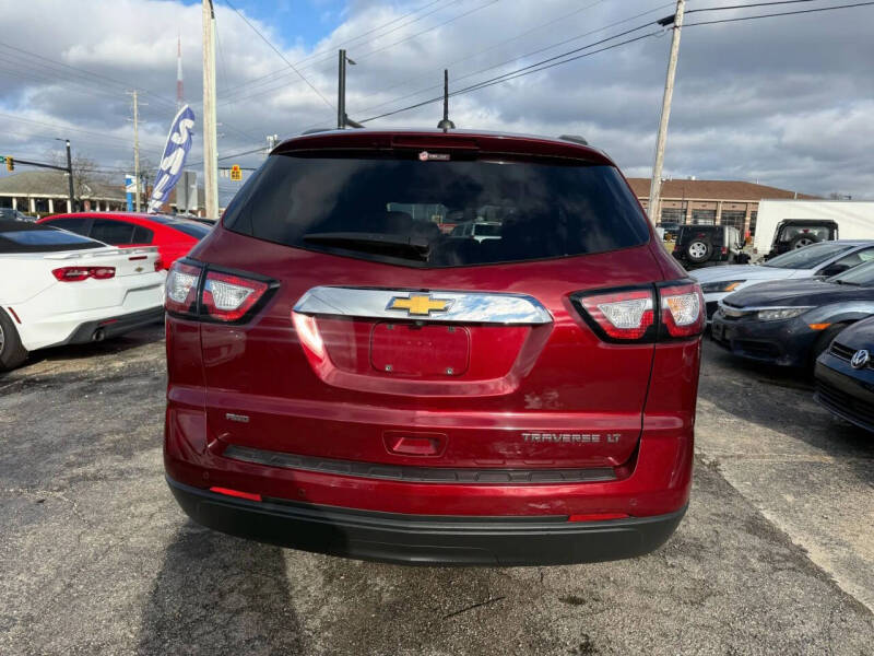 2016 Chevrolet Traverse LT
