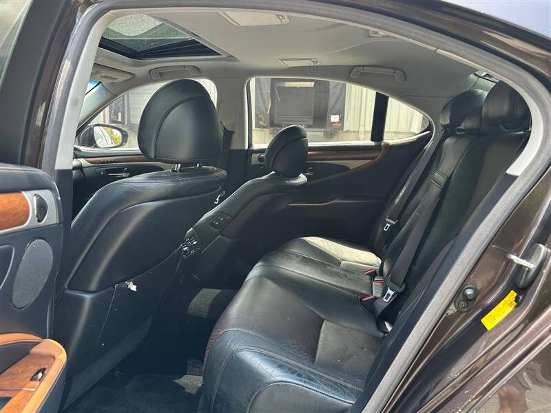 2013 Lexus LS 460