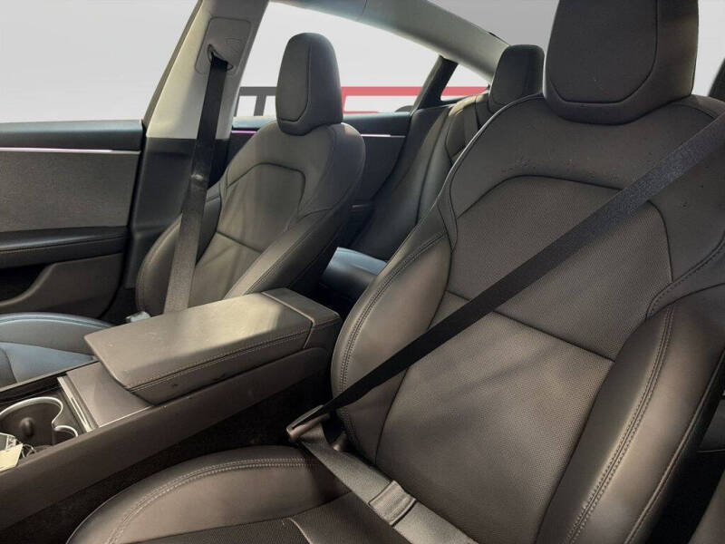 2025 Tesla Model 3 Long Range