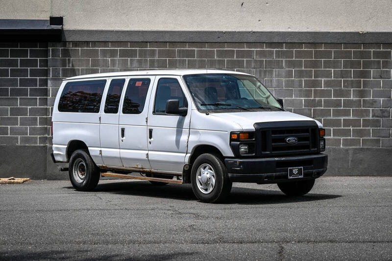 2010 Ford E-Series E-250