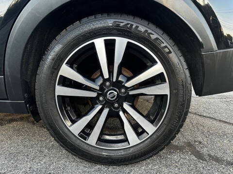 2020 Nissan Kicks SV