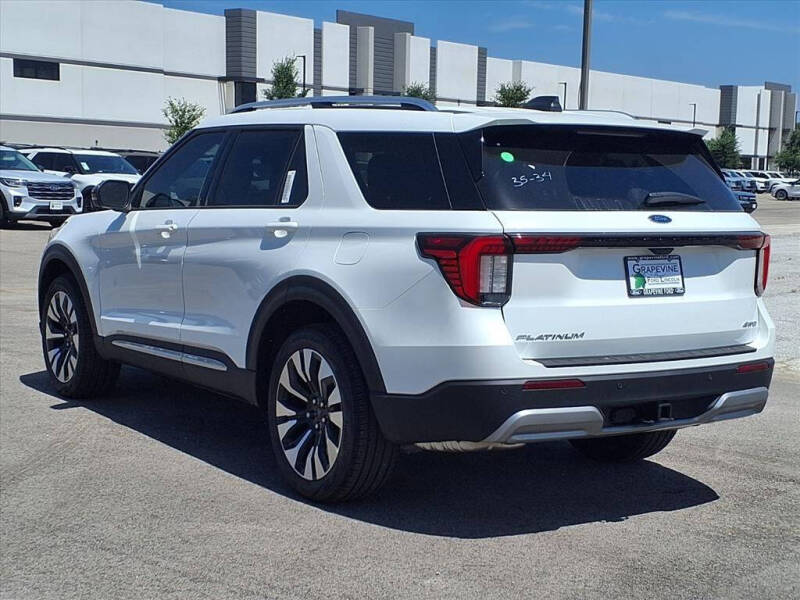 2026 Ford Explorer Platinum
