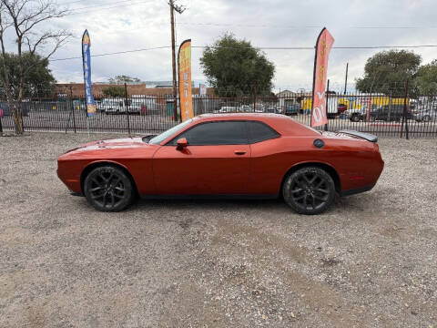 2021 Dodge Challenger SXT