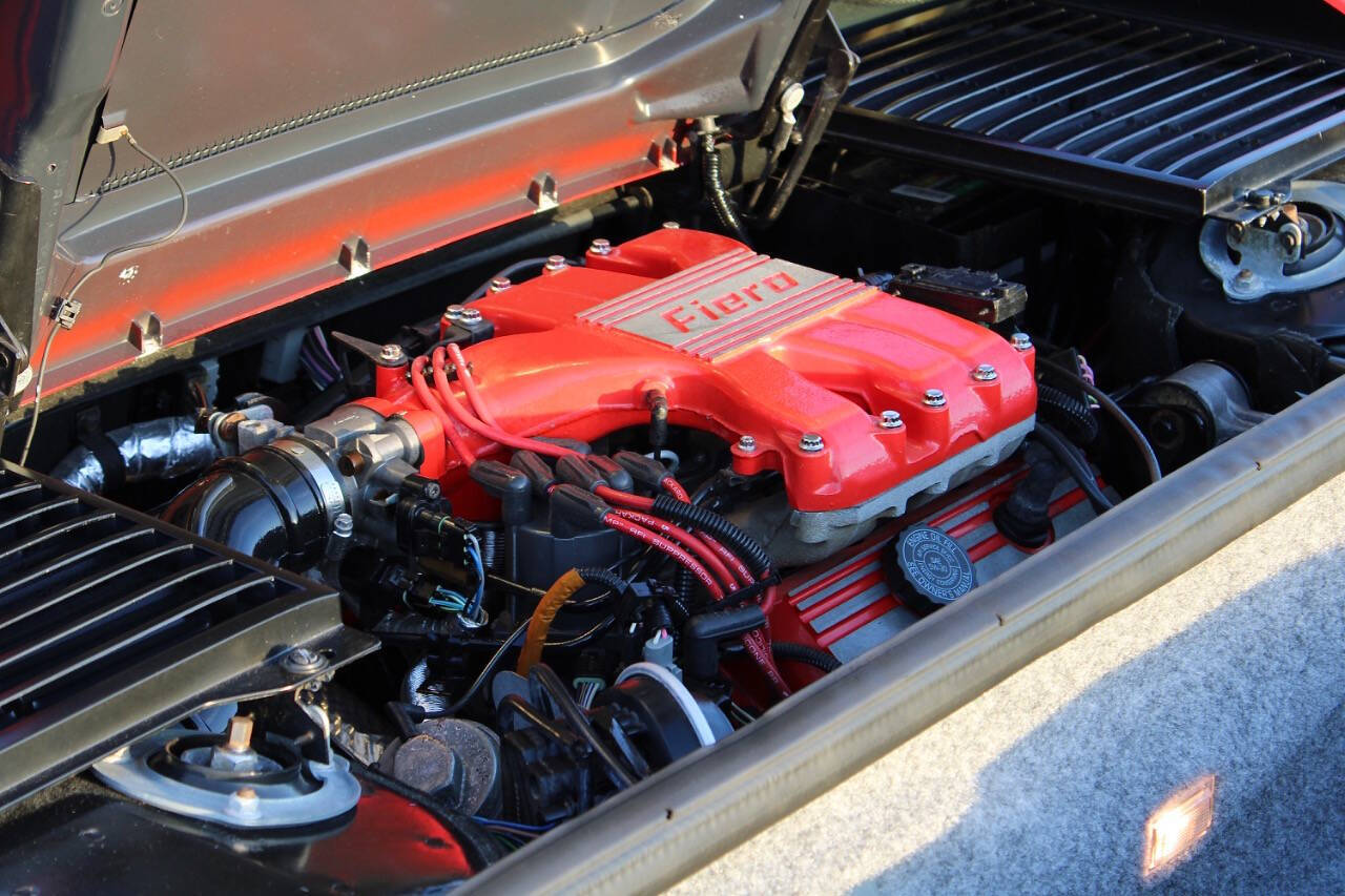 1988 Pontiac Fiero 35