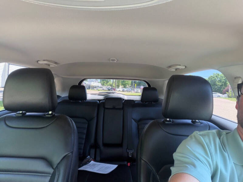 2020 Ford Edge SEL